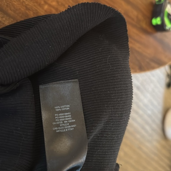 Aritzia TNA tank top black - Picture 7 of 7